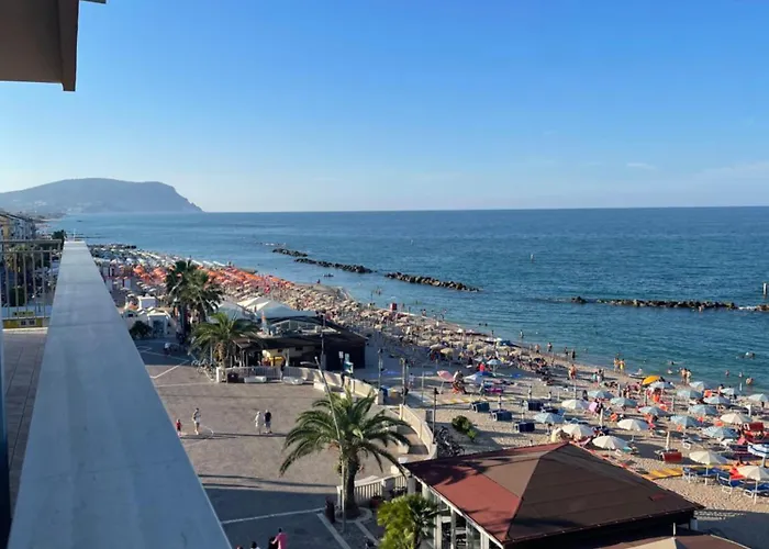 Il Balcone Sul Mare شقة بورتو ريكاناتي